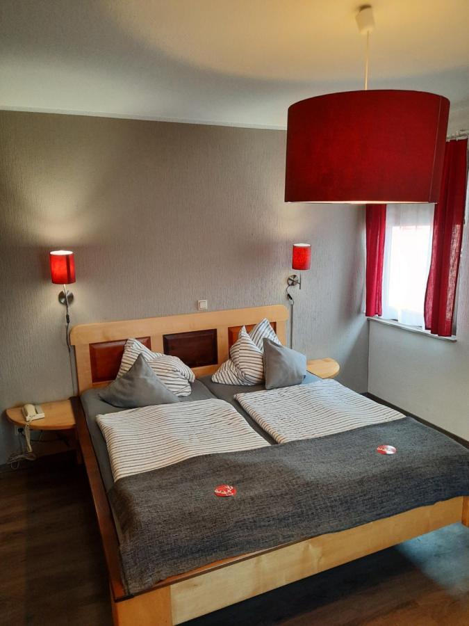 Landhotel Brauner Hirsch Kammerforst Esterno foto