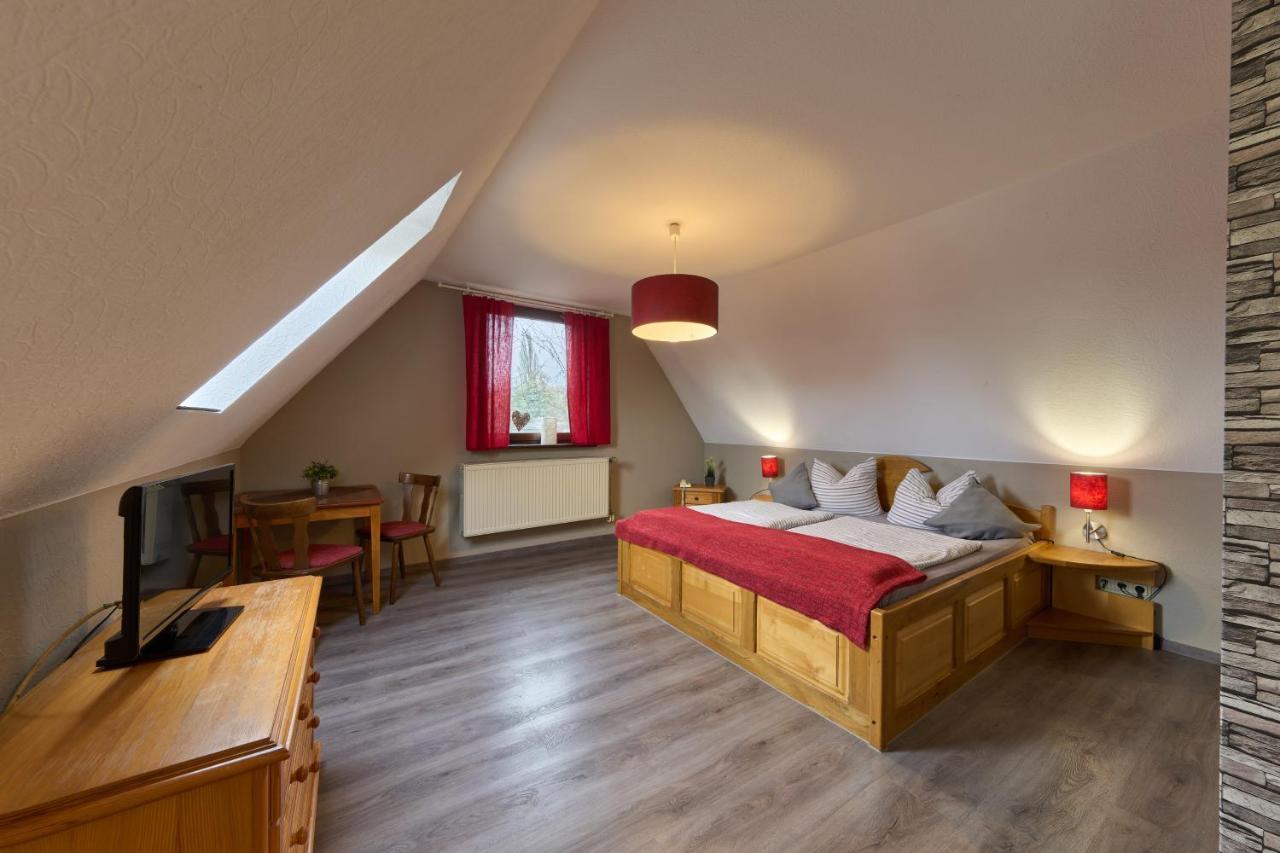 Landhotel Brauner Hirsch Kammerforst Esterno foto